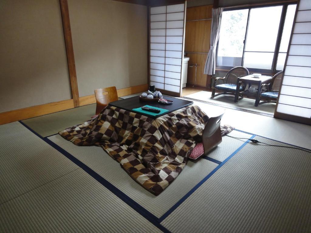 Omiya Ryokan Hakone Habitación foto